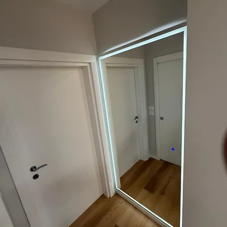 Sunhill Komuna Luxury Apartment