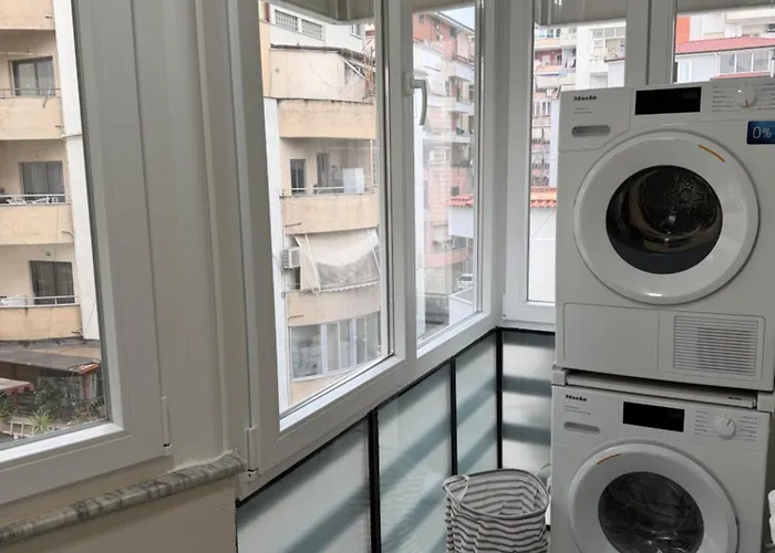 Sunhill Komuna Luxury *